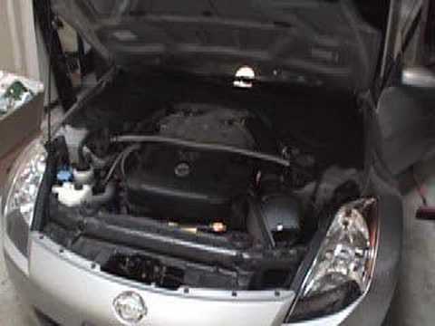my 350z reving w/ jwt pop charger