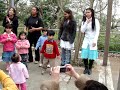 crianças louvando ao senhor