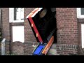 Klaviertransport mit Pianoplan über zwei extrem steile Stufen