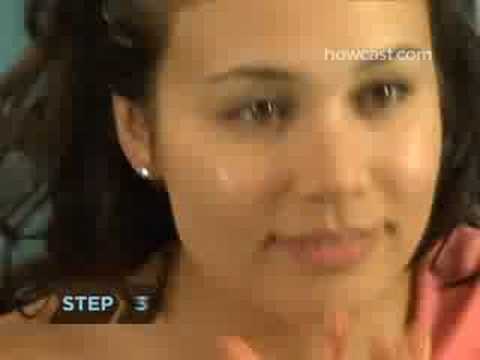 how to wash dry skin on face