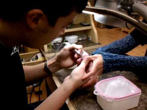 how to remove mani-q gel polish