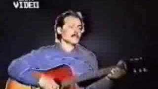 آهنگ فرهاد دریا کابل دور است Youtube