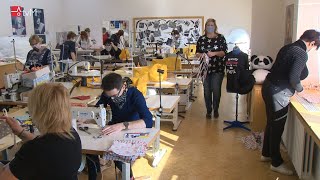 Mohelničtí se pustili do výroby roušek