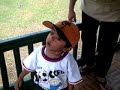 memberi makan kijang n rusa