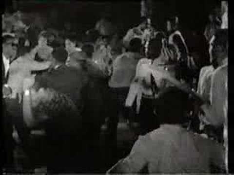 GUNS OF NAVARONE / THIS ARE 2-TONE