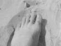 Oh No Ono - On The Beach