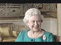 Rolf Harris paints the Queen - part 1