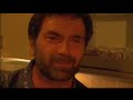 dabbe filminin fragmani.

film hakk?nda:
gece evinizde yaln?zs?n?z... s?k?ld?n?z ve can?n?z herzamanki gibi internete girmek istedi... birka� siteye bakt?ktan sonra maillerinizi kontrol etme zaman? geldi... �ok ilgin� bir mail hem de en yak?n arkada??n?zdan gelmi?... maili a�?yorsunuz... arkada??n?z size bir foto?raf?n? g�ndermi?... fakat foto?raf hi� de s?radan de?il... arkada??n?z korkun� bir durumda sizden yard?m istiyor... foto?rafa dikkatle bak?yorsunuz... biraz daha dikkatli bak?yorsunuz.... ve d@bbe vir�s� size de bula?m?? oluyor... evet k?yamete yak?n d�nyay? kas?p kavuracak ve elektromanyetik dalgalarla ta??narak h�creleri infect edecek bir vir�sten bahsediyoruz... ?nternete ba?lan?p belirli bir a?a lokalize olduktan sonra bilgisayar?n?z?n monit�r� ve g�zleriniz arac?l???yla, t?pk? kuduz vir�s� gibi beyne ula?acak bir vir�s... k?yamet vir�s�... beyninizin sonsuz g�r�nt� �retme mekanizmas?n? harekete ge�irerek size hayalinizin bile kald?ramayaca?? korkun�lukta g�r�nt�ler g�steren bu vir�s d@bbe filminin ana eksenini olu?turuyor... .

dabbe, kuran-? kerimde neml suresi 82.ayette ge�en ve 1300 y?ldan fazlad?r ?slam alimlerinin ne oldu?u hakk?nda ortak bir zeminde bulu?mad?klar? bir varl?kt?r... k?yamete �ok yak?n �?kaca??na inan?lan bu varl?k, topraktan �?kacak, herkese ayn? anda etki edecek, onlarla konu?acak ve ?imdiye kadar yery�z�nde e?i benzeri g�r�lmemi? bir ?iddet uygulayacak. d@bbe isimli t�rk korku filmi bu varl???n interneti ele ge�irerek sanal gibi g�r�nen, sinsi ve insana h?zla bula?an bir vir�s olabilece?i iddias?nda... bunun i�in filmde bir �ok kan?t �ne s�r�lm�?... bunlardan biri d@bbe kelimesinin k�ken olarak �r�mcek a?? gibi yay?lan ?ey anlam?na gelmesi(www-worlwideweb)... topraktan �?kmas?... bilgisayar ve internet teknolojisinin y�zde y�z toprak mam�l� silisyum-silikonla olan ili?kisi... dabbe'nin herkese ayn? anda etki edebilmesi... internette ayn? anda binlerce ki?inin ayn? adreste bulu?mas?... .insanlarla konu?abilmesi... yery�z� ve g�ky�z� arsas?n? doldurabilmesi vs... filmi izledi?iniz zaman internet kavram?n?n nas?l korkun� ve kontrol edilemez bir varl??a do?ru gitti?ini g�receksiniz...

filmin senarist ve y�netmeni hasan karacada?'?n genetik uzman? ve eski fizik olimpiyatlar? ?ampiyonu oldu?unu d�?�n�rseniz ve de japon korku sinemas?nda �ok �nemli ba?ar?lar yakalam?? oldu?unu da hesaba katarsan?z d@bbe'nin korkun�luk derecesini tahmin edebilirsiniz...

t�rk korku sinemas?nda gerek konu gerekse anlat?m bi�imi olarak devrim yapacak olan d@bbe'yi ka�?rmaman?z? �neririz... uyar?yoruz, bundan sonra maillerinizi kontrol ederken dikkatli olun zira kiyamet v?r�s� d@bbe'n?n genet?k ve quantum f?z???ne g�re bu g�nlerde var olma ve yayilma olasili?i hayl? y�ksek!!!