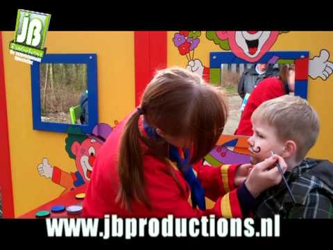 Video van Kinderen schminken - de Clowns Schminkstand | Attractiepret.nl