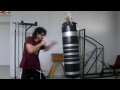 Golpear al saco de boxeo