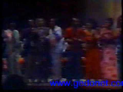 hobolada waaberi - Hoballadii Qaranka ee Waaberi oo ka qayb galay FESTAC(Black & African Festival of Arts & Culture) oo lagu qabtay Lagos, Nigeria January - February 1977.