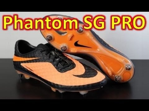 Feet - Nike Hypervenom Phantom SG Pro Review http://soccerreviewsforyou.com/nike_hypervenom_phantom_sg_pro_review BUY NOW---http://bit.ly/18XaZkD Get $10 off with C...