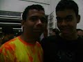 Afra Cortando o Bolo