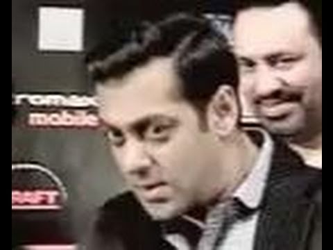 Anees Bazmi - For the latest on Bollywood like zoOm on http://www.facebook.com/zoomtv & follow us on http://www.twitter.com/zoOm_buzz and visit http://www.zoomtv.in Your o...