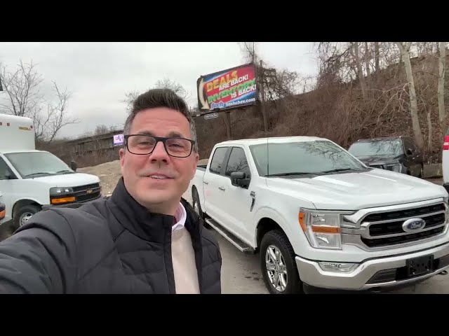 2022 Ford F-150 XLT One Owner | Navigation | Apple Carplay &... in Cars & Trucks in London