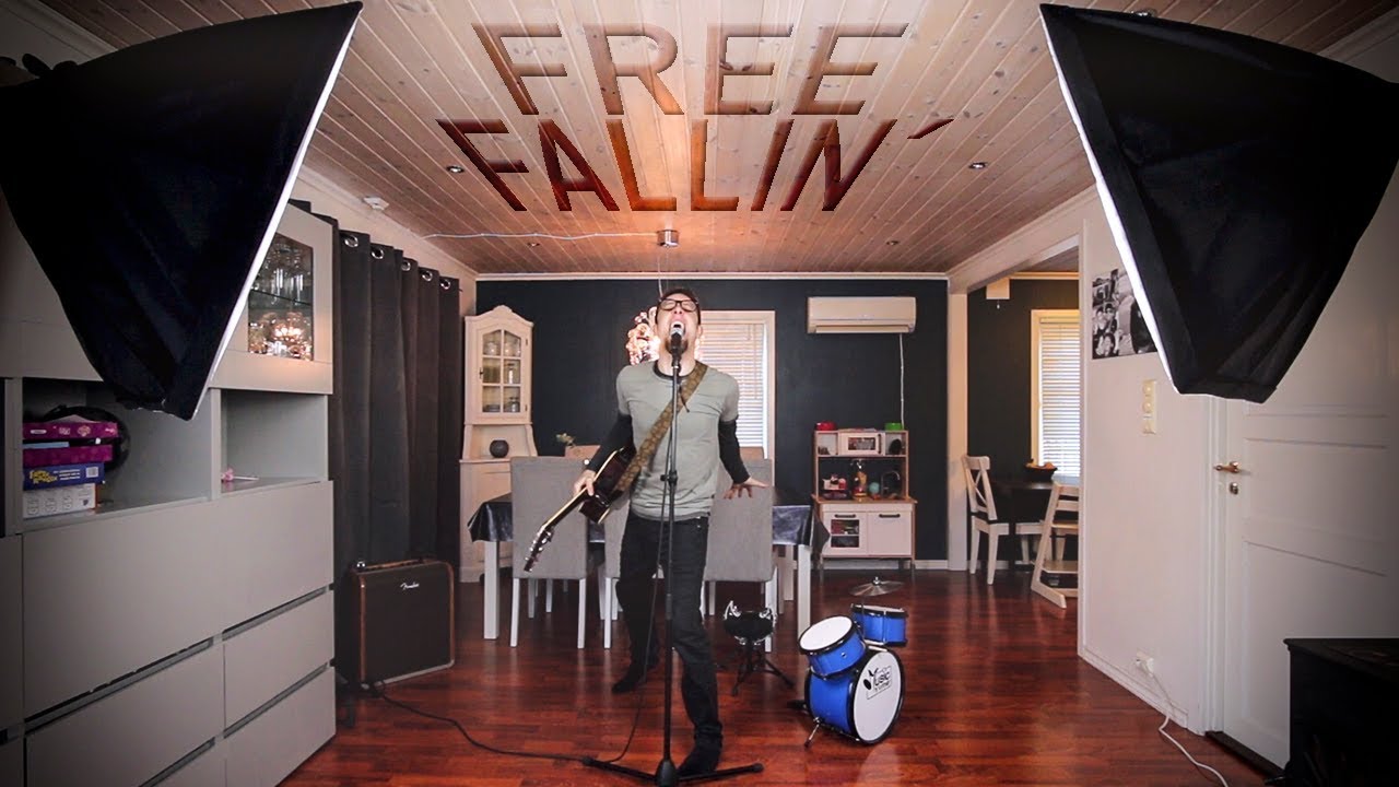 Frogleap Free Fallin' Video