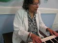 Henny Libov plays Stardust