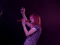 Paramore - Woah