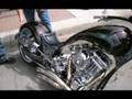 videos de Custom Bike Painting.  Very Sweet motorcycles!