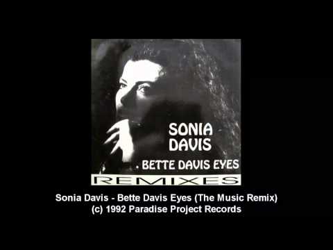 sonia eyes