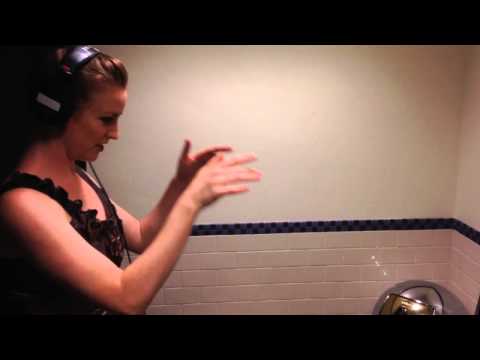 Conducting Idina Menzel from the bathroom at Radio City