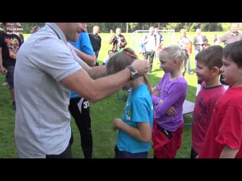 Click to View : ŁANY CUP 2014 Turniej Żaków i Orlików Cz 2 - Prezentacja zawodników i pamiątkowe zdjęcia Łany gm. Czernica 21 września 2014 roku