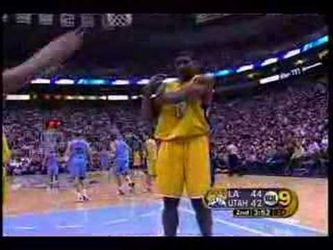 Phil Jackson makes fun of Andrew Bynum