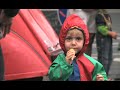 paris, 1982. in der politik frankreichs tut sich etwas und eine franz�sische erfolgsgeschichte ist geboren. 
