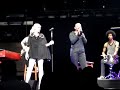 Gwen Stefani - The Real Thing (acoustic) (live) Gwen Stefani - The Real Thing (acoustic) (live)