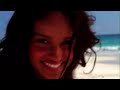 What's New Now Beaches, Bikinis&Bombshells