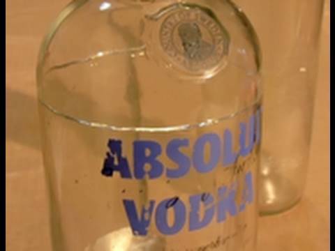 Bottle Cutting Glass Bottle Reseals and Holds Water Bottle Cutting Glass Bottle Reseals and Holds Water