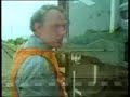 Ett t�g k�r p� en transportbeh�llare f�r anv�nt k�rnbr�nsle