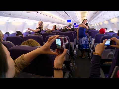 Hula Flash Mob  at 38,000 Feet on Hawaiian Airlines