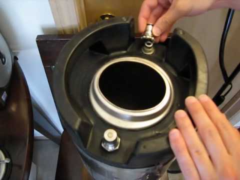 how to relieve pressure in corny keg