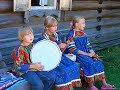 Ninios cantores de Siberia