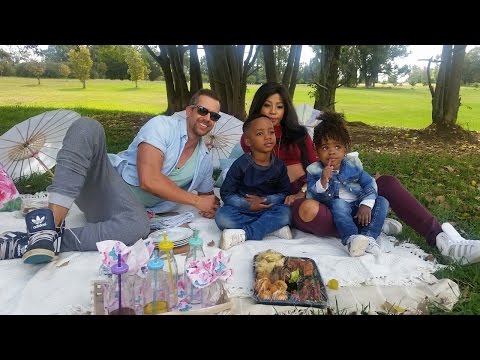 Top Billing visits Kelly Khumalo and her children 