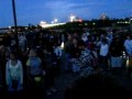 Balsis sings Latvian lullaby at Niagra Falls