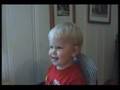 Alexander doet alles voor aandacht.