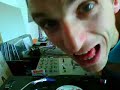 dj bluff sest fait une sp�cialit� de r�aliser des liveblend, mixant deux vinyles, la version a capella et l'instrumental de deux morceaux distincts. ce sont de v�ritables bootlegs faits en direct qui posent les flows de missy elliot, mr vegas, keny arkana ou the roots sur les rythmiques de bazbaz, fat boy slim, mop ou daft punk. rap, funk, �lectro et dancehall se croisent dans un set qui lorgne du c�t� des solid steel (ninja tune) ou des mash-ups dignes de z-trip avec la touche frenchie en plus. une troisi�me platine d�di�e au scratch compl�te l'attirail mis en oeuvre pour l'exc�cution devant vos yeux �bahis, vos oreilles fr�tilantes et vos genoux conquis de ces remix 'total live'.
ttc 'champagne sans bulle'
jay-z & beyonc� 'bonnie & clyde 03'
