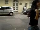 nháa esse povo que não tem o que faze fica correndo no meio da rua pra ve quem cataa oo tic tac ou o 'duim'kaposkpoakspokaaa gentee c divertee :)amoooo¹²³