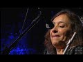 Nascido em Belo Horizonte, Toninho Horta é um dos ícones do Clube da Esquina. O guitarrista e compositor mineiro atuou ao lados de nomes como Astrud Gilberto, Elis Regina, Gal Costa, Nana Caymmi, George Duke, Maria Bethânia e Milton Nascimento, para citar alguns. Aqui, ele se apresenta acompanhado de Itamar Assiére (piano e teclado),Yuri Popoff (baixo elétrico), Esdra 