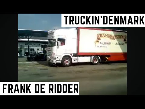 a kører å æ motorvej...