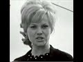 Eva Pilarová - Rozhoupej zvony nad námi