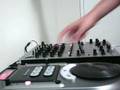 EQ Mixing / Playing aroung with DJX 700 and Numark axis 4