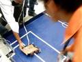 videos de Robotic Football- Botball At MRCE '08.. Bots kicking each other's ass!!