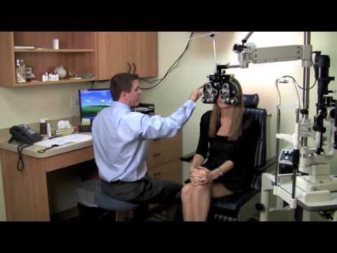 how to perform eye exam