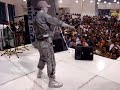 kran en vivo cantando el intro desde el car show