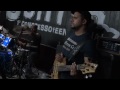 Thalles Roberto cantando a música Arde outra Vez em um evento realizado pelos jovens e adolescentes da Igreja Batista de Itapetinga.