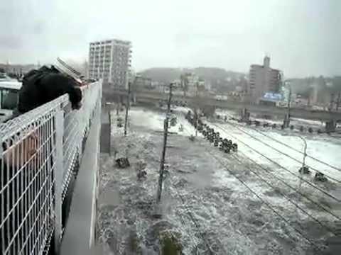 東北地方太平洋沖地震 津波 塩竈港.mov