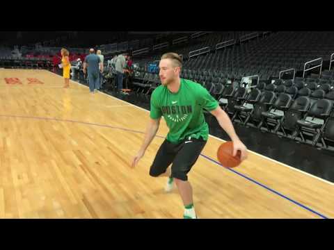 Video: Gordon Hayward Warming Up in LA | Pre-Game Shootaround